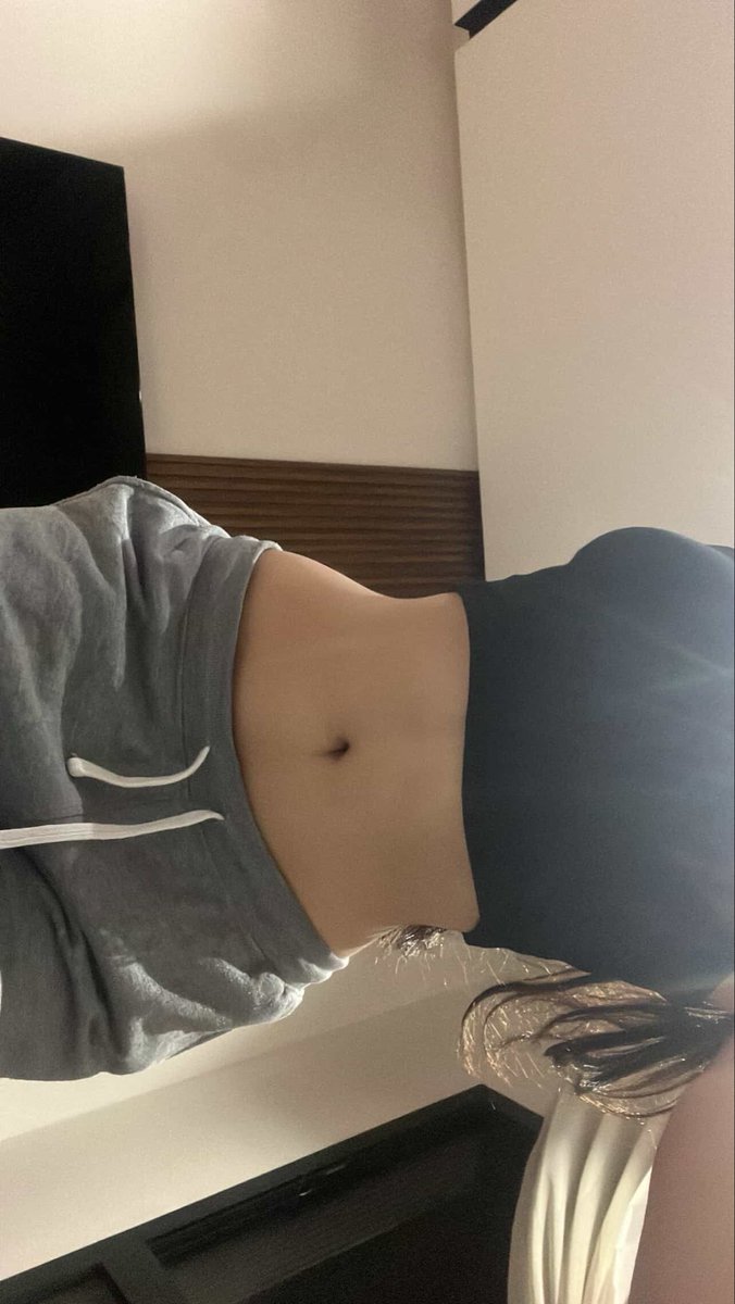 mianeedsthat's tweet photo. love those sweatpants https://t.co/EkjJF3lOkN