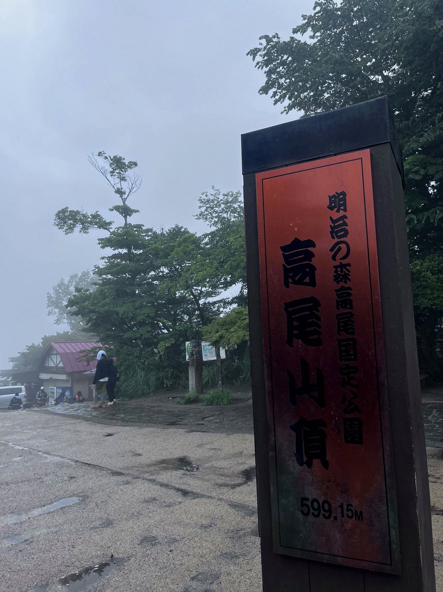 Paronymos's tweet photo. 落馬≒ウマ娘をキレさせて怪我か死亡と解釈すると『塞翁がウマ』あたりはどんな解釈になるんやろか https://t.co/XUXdtd11KM