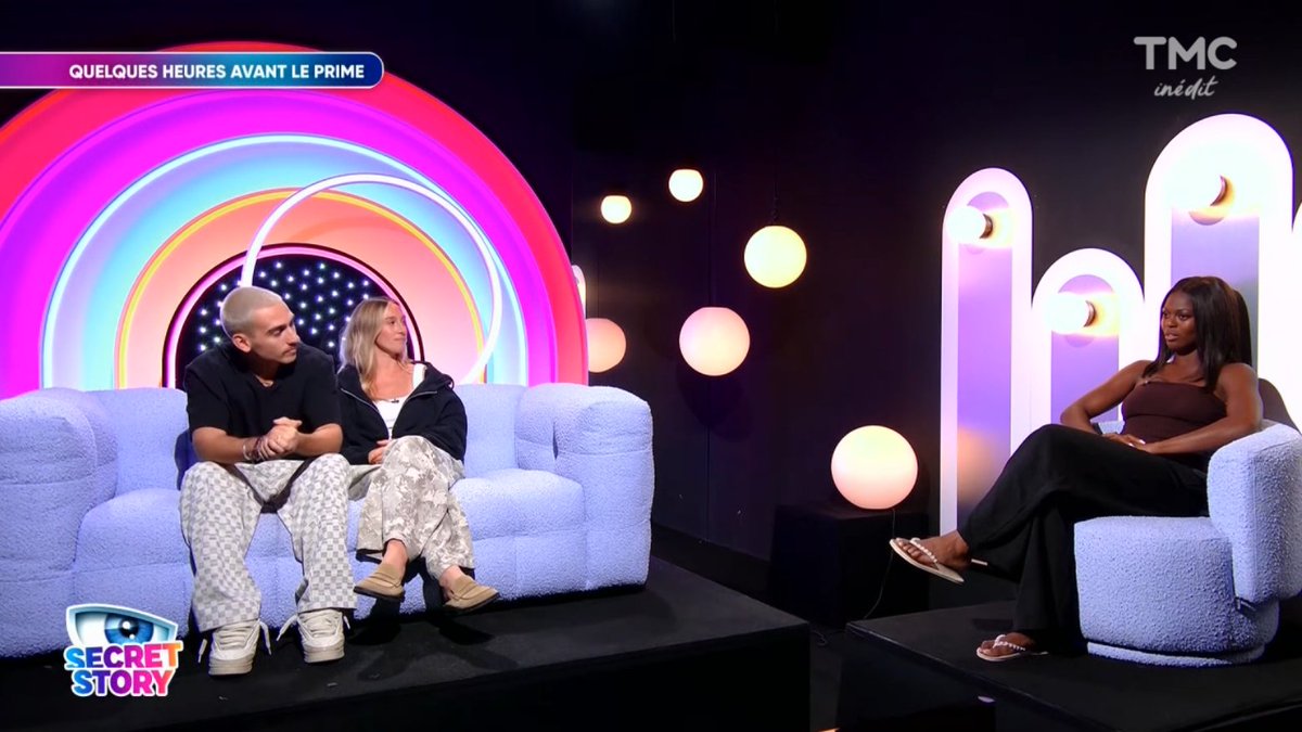 NewsTVReal's tweet photo. Ils ne font aucun effort pour se défendre, c'est du jamais vu pour un couple dans l'émission, leur seul but c'est la révélation, pour ensuite nuire à Paola. #SecretStory https://t.co/vWAKtJMtKu