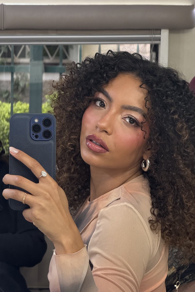 Any Gabrielly tweet media