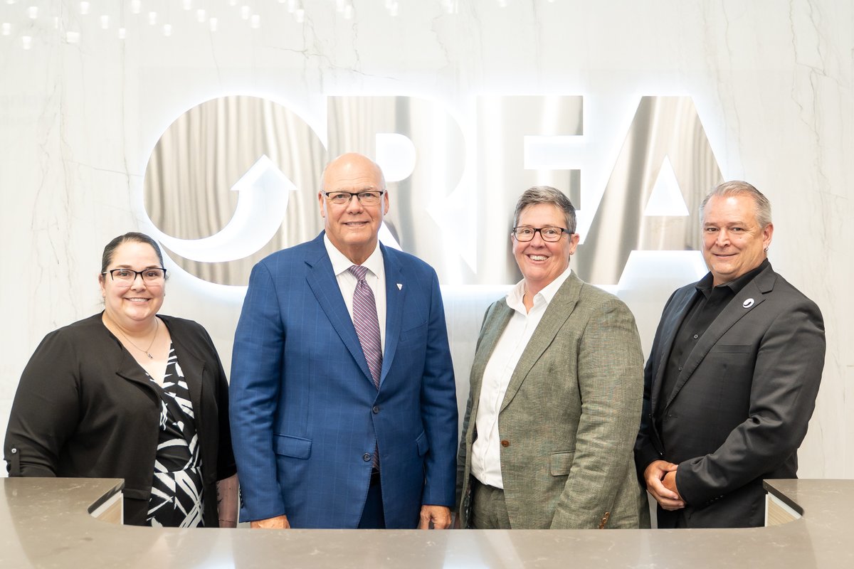 OREAinfo's tweet photo. Thrilled to host Hon. @RobFlackEML at the OREA office to meet our Directors &amp; staff! We thank the Minister for his ongoing leadership towards tackling housing affordability by reducing government fees on housing, like HST &amp; DCs. Stay tuned for Minister Flack “In The Hot Seat!” https://t.co/VHKHOxMyrt