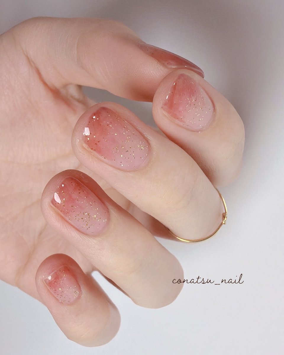 conatsu_nail's tweet photo. ローズティーソーダネイル🥂🍓𓈒𓏸︎︎ https://t.co/lC7HkikGtJ