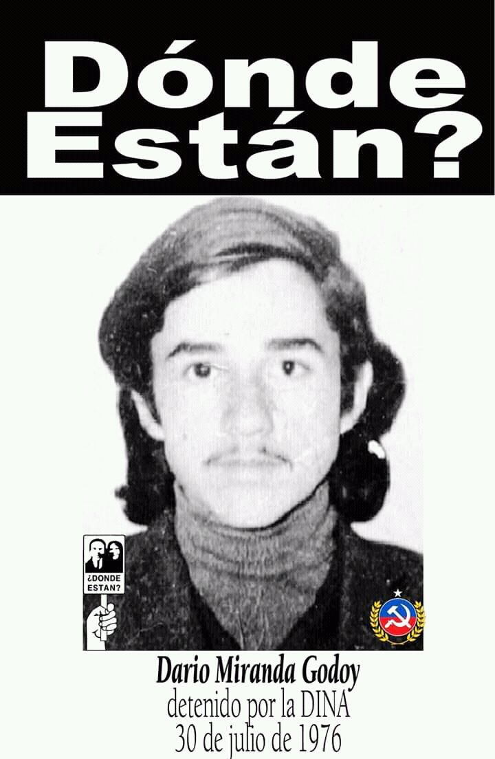 RadioUmbral's tweet photo. 30 de julio de 1976,son detenidos por agentes de la DINA Darío Miranda y Jorge Solovera quienes se dirigían a Servicios Culturales Puelche, en  Gran Avenida, para organizar un acto folklórico
 No llegaron nunca a ese lugar
Ambos son desaparecidos

No Olvidamos 
No Perdonamos https://t.co/rujuxYwfjq