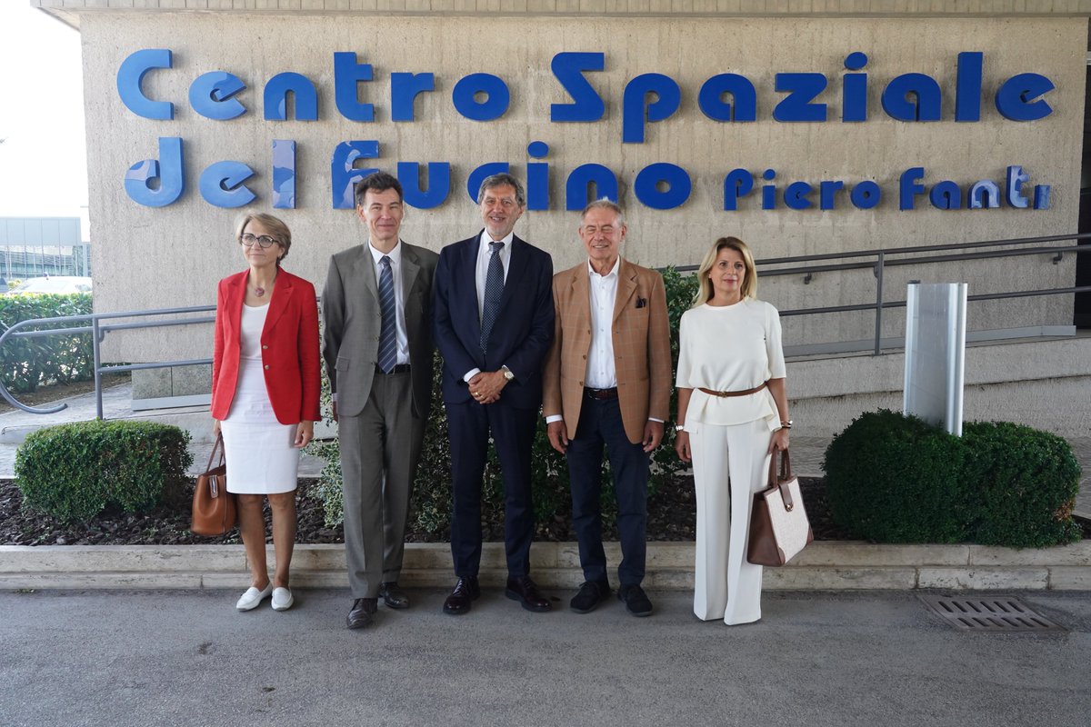 LDO_Space's tweet photo. Today, at the Fucino Space Centre, #Leonardo’s Space Division Managing Director @massimoc_square and @telespazio CEO Gabriele Pieralli had the honour of welcoming @adolfo_urso, Italy’s Minister of Enterprises and Made in Italy and delegated political authority for Space and Aerospace Policies, and @PhBaptiste, France’s Minister for Higher Education, Research and Space, together with the President of the Abruzzo Region, @marcomarsilio and the Undersecretary of State to the Ministry of Enterprises and Made in Italy @FaBergamotto.

The visit to one of the world’s leading satellite operations centres underscored the strategic role of space infrastructures in supporting Europe’s security, resilience, innovation and sustainable growth. It also provided the occasion for a bilateral meeting between the Italian and French Ministers, reaffirming the importance of close cooperation between the two countries in the European space sector.

Space is a strategic domain where industrial excellence, technological innovation and international collaboration converge to strengthen Europe’s competitiveness and strategic autonomy.

Through the Space Alliance with Telespazio and @Thales_Alenia_S, the long-standing partnership between Italy and France continues to deliver advanced capabilities, foster innovation and support the development of a stronger, more integrated European space ecosystem.

Massimo Claudio Comparini, Managing Director of Leonardo’s Space Division, said: “The Fucino Space Centre is a tangible expression of Europe’s excellence in space and of the enduring value of space industrial cooperation between Italy and France. Today’s visit reaffirms our commitment to advancing innovation, strengthening Europe’s strategic autonomy and delivering space capabilities that create value for institutions, citizens and future generations.”

@mimit_gov @sup_recherche @Regione_Abruzzo