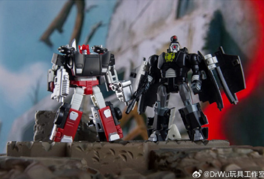 JQ_TREND's tweet photo. [予約注文] おもちゃ 変形 ロボット 吴医生 DR.WU DW-E68 GANGSTERS&DW-E69 RAMBO

発売予定：８－９月
https://t.co/wFIv77xkP4

＃DRWU　#GANGSTER #RAMBO #BINGOTOYS #STARSPY #OptimusPrime #Hasbro #Transformers #ActionFigures #MarvelToys #ToyCollector #JapanNews #JAPAN #KOREA #USA #UK #deformationrobot #DISCJOCKEY #LEGO #PlushToys #Collectibles #actionfigures #Germany #UK #MEGATRON