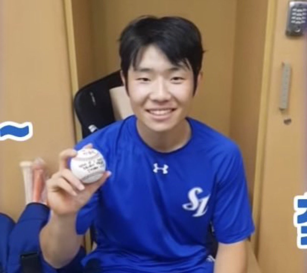 jcwlcks's tweet photo. 첫 홈런 친 날 김지찬이래...
야 이 아기원숭이야.. https://t.co/pslaKw3XVU