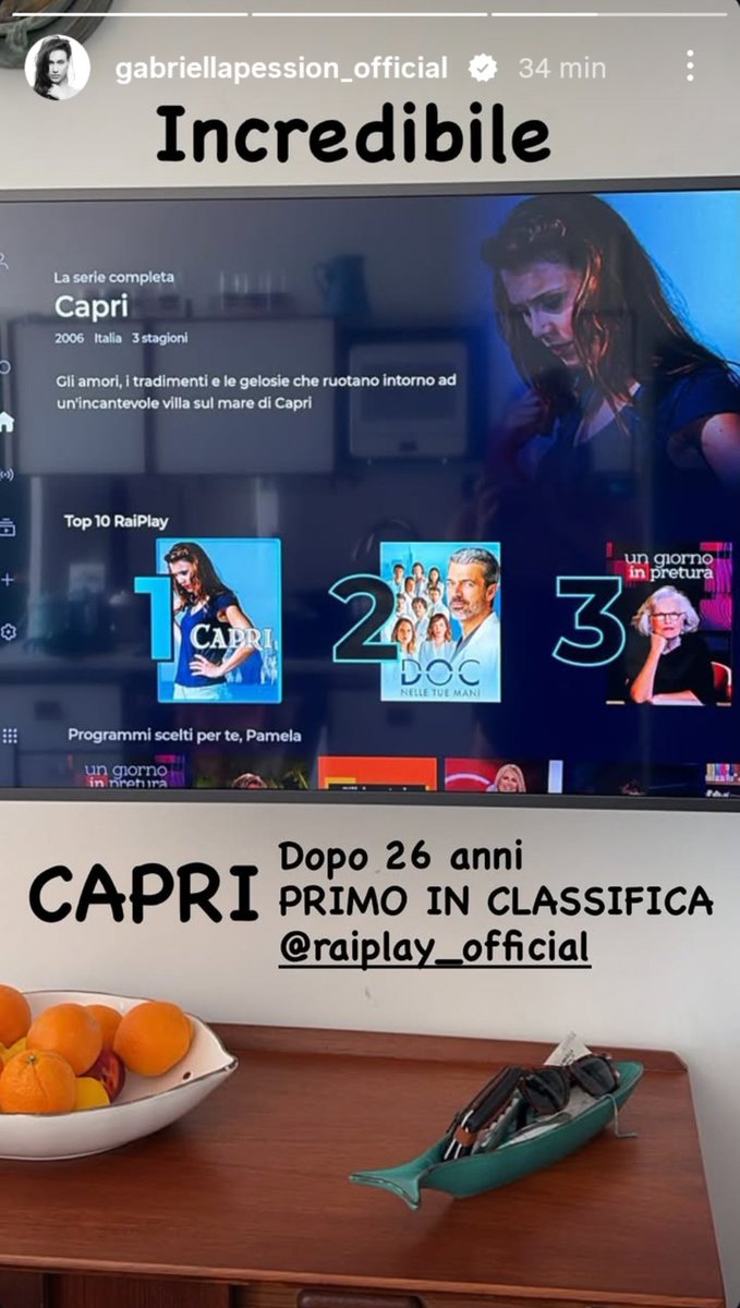BiasiErika's tweet photo. Che carina Gabriella incredula per il successo che sta avendo Capri nonostante siano passati più di 20 anni. Le fiction di una volta,gli attori che sapevano recitare,la location,la colonna sonora, hanno reso questa serie meravigliosa e immortale. Si meritano tutto🫠❤️🫶🏻 #Capri https://t.co/1Pnt7aB3EN