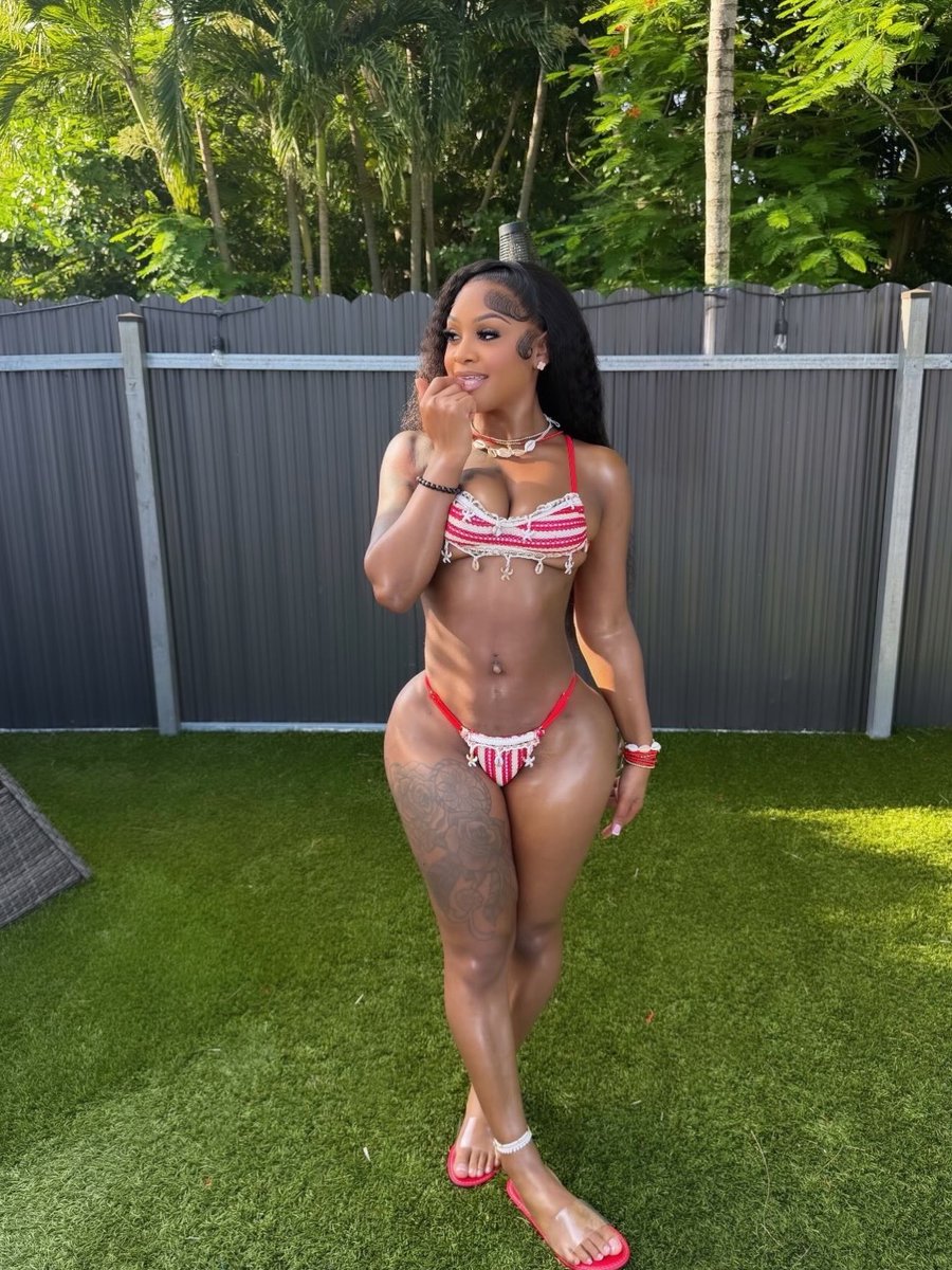misyazz3's tweet photo. 🔥👙 https://t.co/TDRjXSv3GX