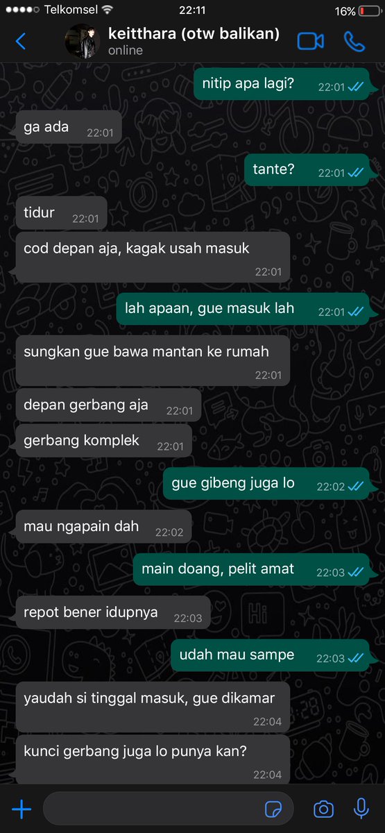 gomujldarigi's tweet photo. #dewtee au

lo siapa mpruy? sewajarnya mantan aje.. https://t.co/OHh7omvdc5