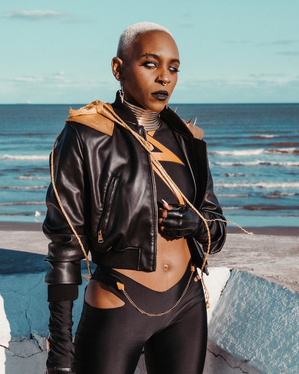 punkblackdotcom's tweet photo. THE MISTRESS OF THE ELEMENTS! ⛈️ 
Some dope Storm cosplays we’ve been coming across! Show them some love! 
-sankastanks
- @cosbunnycosplay 
-@nelliceus 
-mymym_y_a https://t.co/yEcnaNSLV4