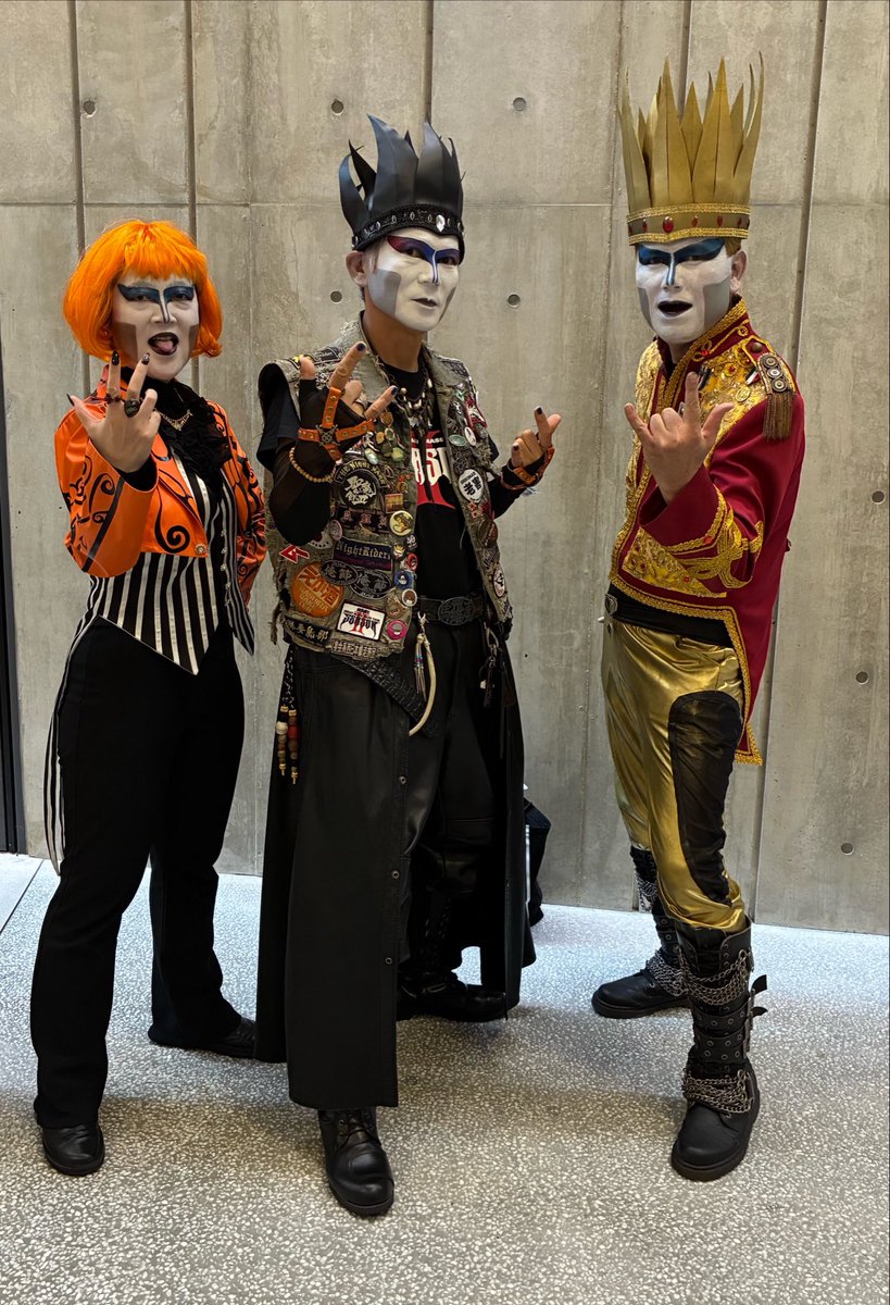 king_fucker's tweet photo. 聖飢魔Ⅱ GREAT BLACK MASS TOUR「SEASONⅡ」
私にとって約37年ぶりの山大学園祭黒ミサからのKDDI維新ホールでの山口大黒ミサだった🤟😆
福岡ミサからの山口ミサは、更に最高！NEXT IS THE BEST！次の最高が、また待っているね。次に参拝される信者、信奉者さん達、大黒ミサを楽しんでくださいね🤟😈🔥 https://t.co/jMVplwuBpp