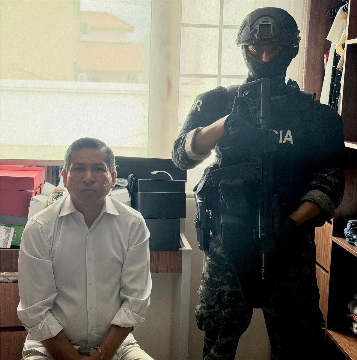 TheVerdugoEc's tweet photo. Sin el gobierno de Noboa, estas ratas disfrazadas de autoridades, aún estuvieran libres….robando libremente de las necesidades del pueblo.

Pero algunos les cabrea esto porque son aliados del GDO RC5 https://t.co/ainYHelq4m