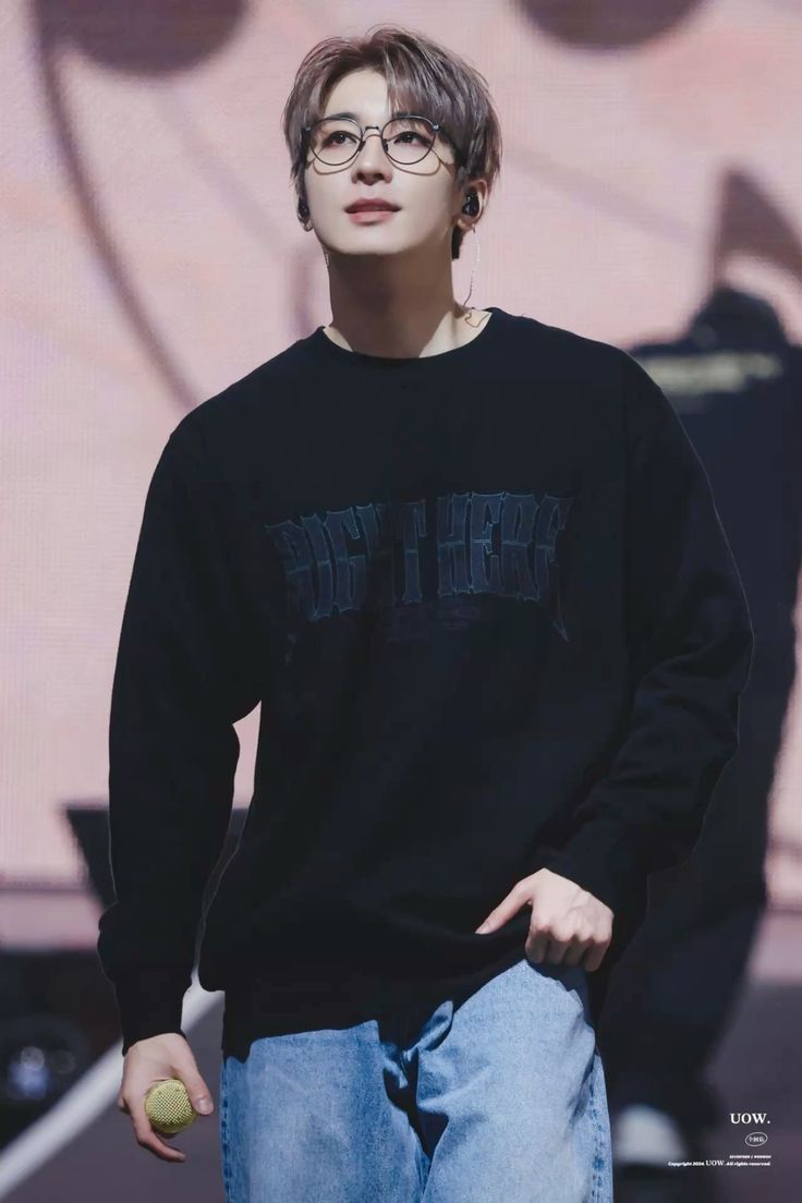 _hourlywonwoo's tweet photo. #WONWOO #세븐틴 #원우 #SEVENTEEN https://t.co/U66G8yu2Xs