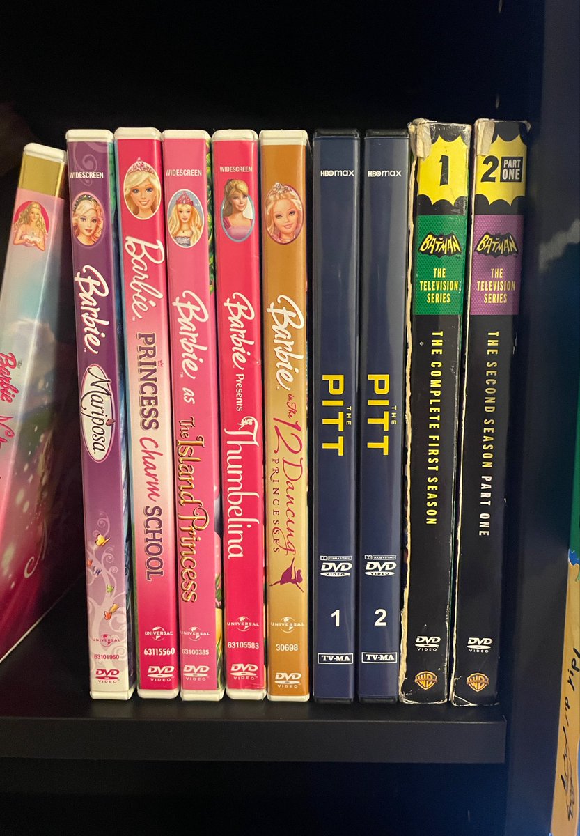 boywondqr's tweet photo. Never get between me and my love of physical media #thepitt https://t.co/CEatr1XCs6