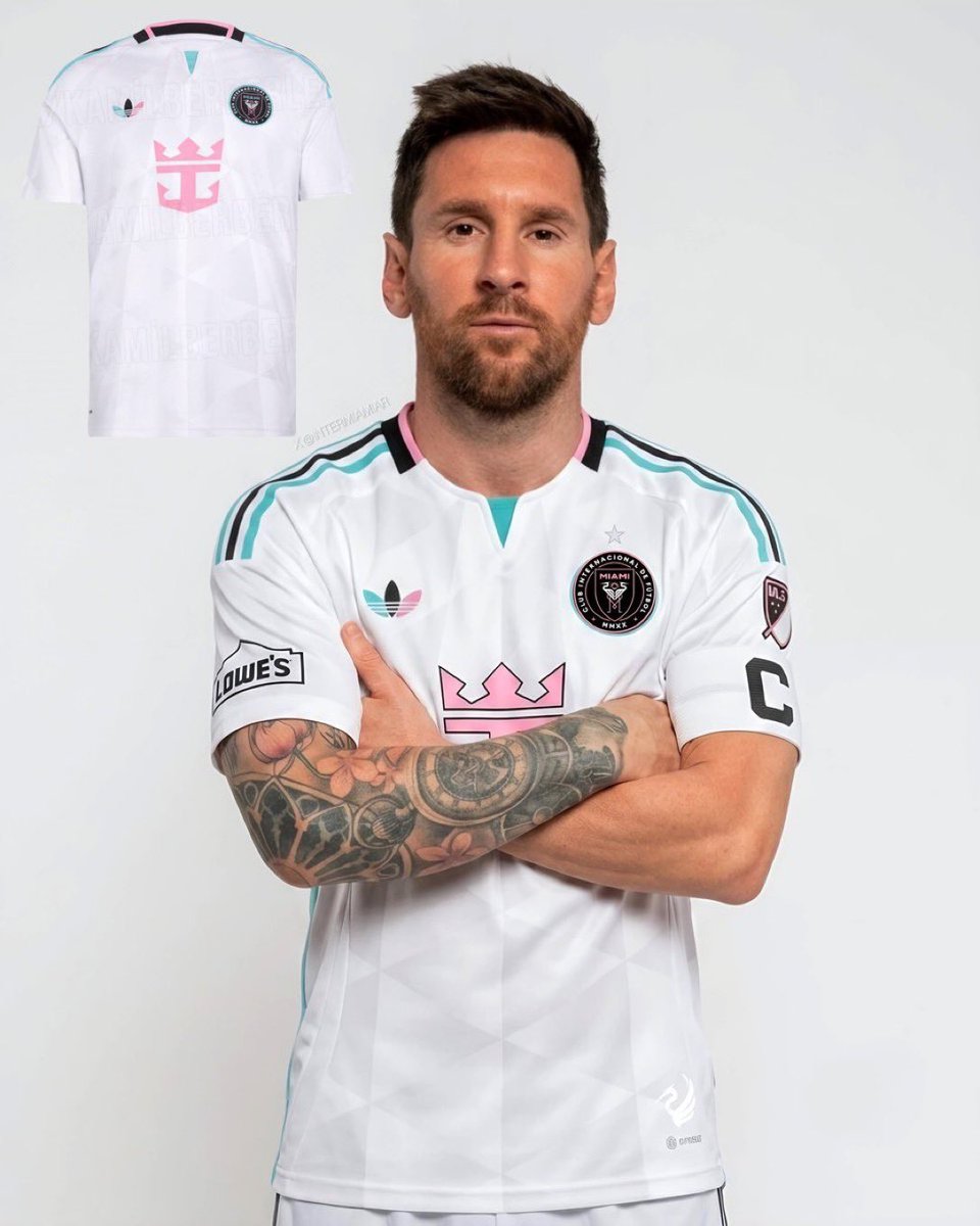 MLSMoves's tweet photo. Thoughts on Inter Miamis 3rd kits? https://t.co/I5cV4sn6bM