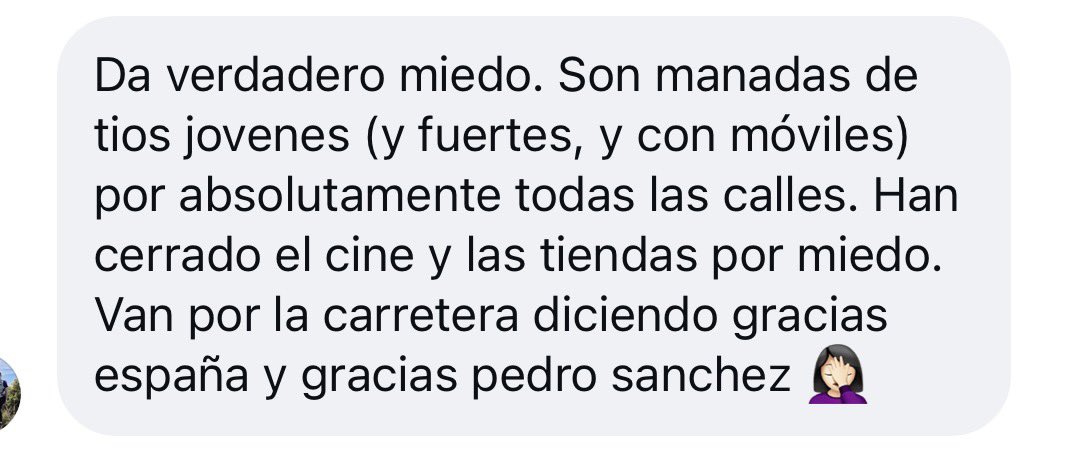 Paulafraga__'s tweet photo. Efectivamente. Esto exactamente cuentan quienes están allí. Estos los mensajes que me mandan mujeres ceutíes. En ellas pienso ante la avalancha de varones que provienen de contextos que le dan la consideración de subalternas a las mujeres. Basta de comprometer nuestra integridad y seguridad, basta de permitir que Marruecos utilice a su propia población (y a la que el Régimen no quiere) como herramienta geopolítica de presión y basta de ser un país cobarde y arrodillado.
