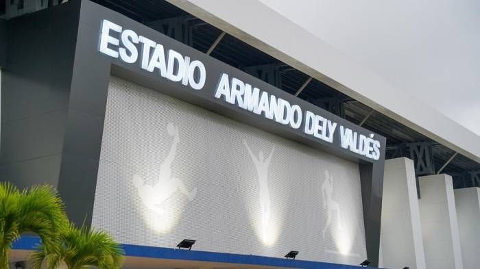 duroalhueso's tweet photo. En este país ODIAN AL FÚTBOL:

❌️ No hacen estadios
❌️ No le dan mantenimiento
❌️ Se demoran años y sobrecostos en pendejadas
❌️ Y el actual Pandeportes sí remodeló el Armando Dely y ahora hay trabas de la constructora, de Contraloría y de no se que...

Q' vergüenza!!! https://t.co/4ulJlD1CuQ