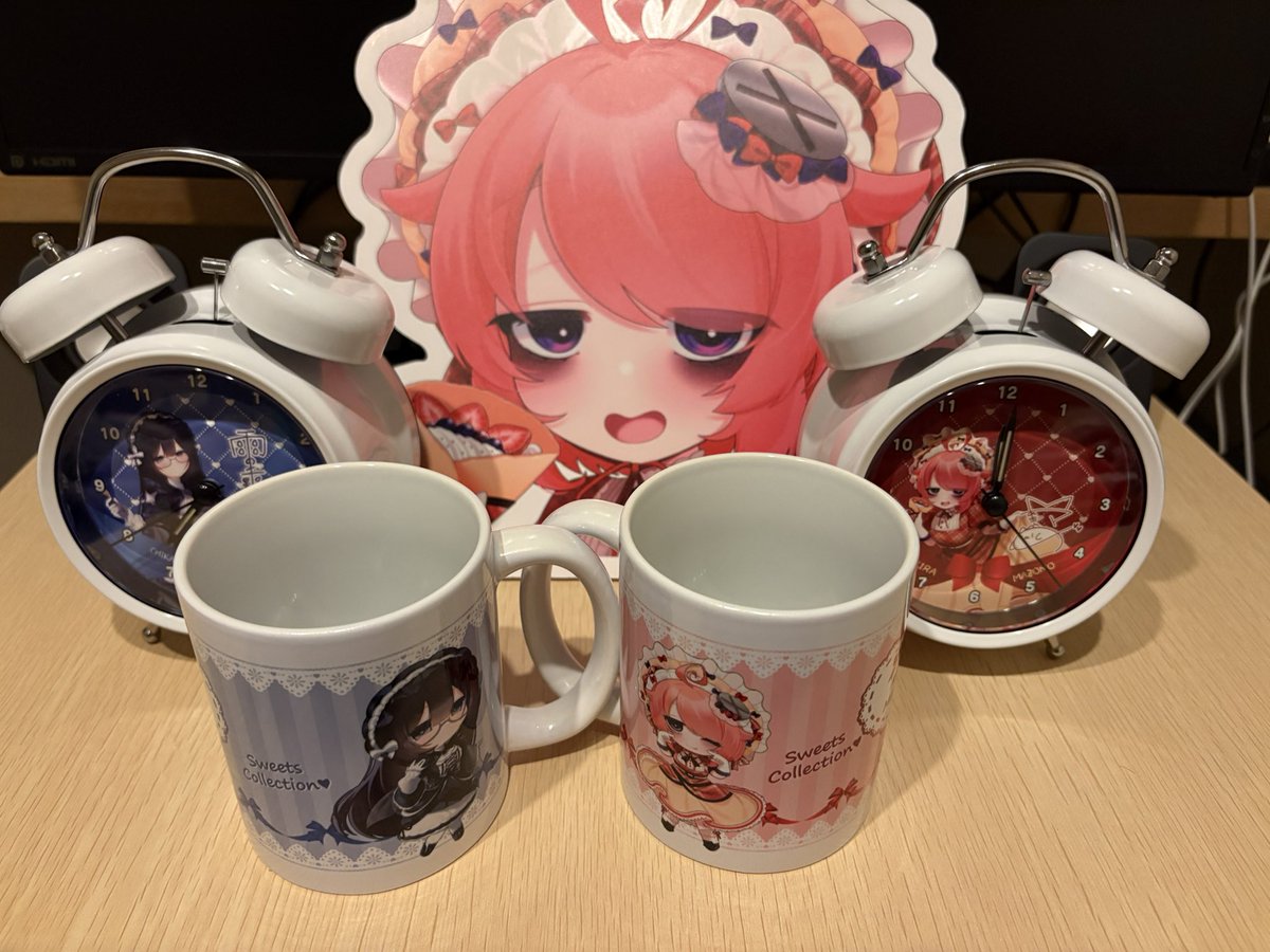 K42855133's tweet photo. 自遊空間さんとのコラボグッズが届きました！べりべりはっぴー！

#自遊空間
#真園あきら
#雨野千影
#バーチャルサンドバッグ https://t.co/EObRAm12ew