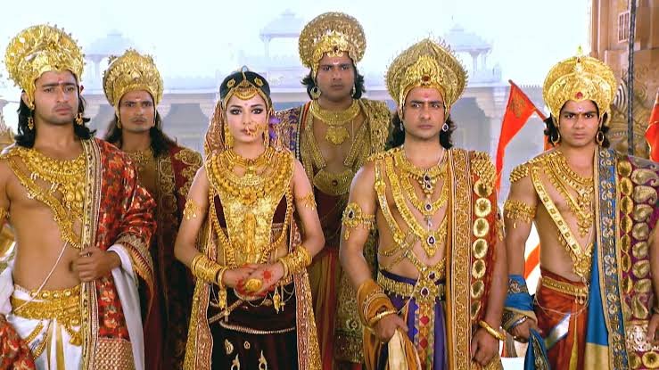mrpaluvets's tweet photo. Is it? What do you lot call the "history" of those 5 siblings marrying one girl?.. What is the name of that epic? Mastibharatham? Or something like that right.? 🤔 https://t.co/KHSfTxDftT