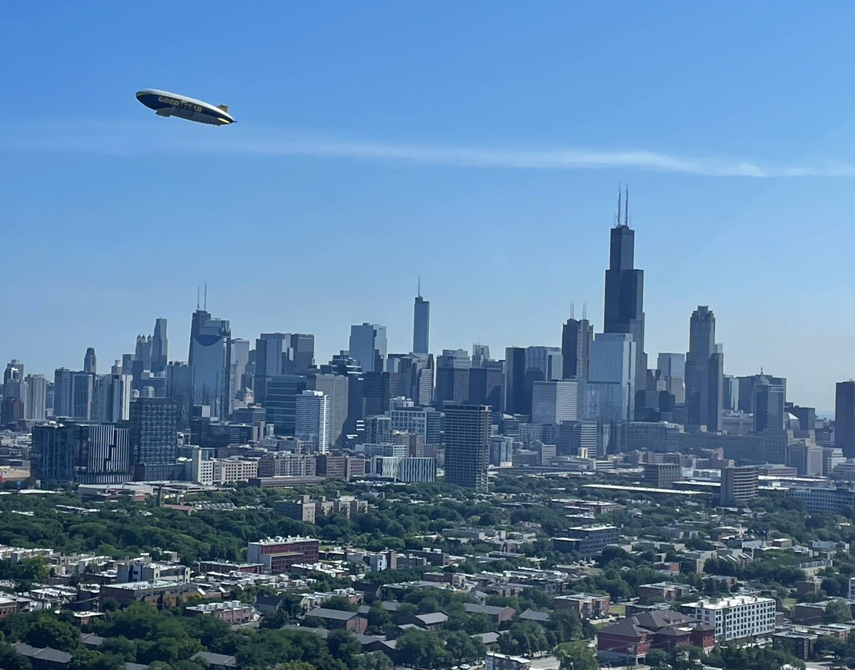 KrisHabermehl's tweet photo. The Goodyear Airship “Wingfoot One,” (N1A), is in Chicago! The  “blimp” is actually a semi-rigid Zeppelin NT, one of 4 in the Goodyear fleet. N1A has been in service since 2014 &amp; is 246’ long, can hit 70 mph &amp; carry 12 - including Jackie Kostek! More at https://t.co/vhbRxCcLib https://t.co/fD6aBJN5mg