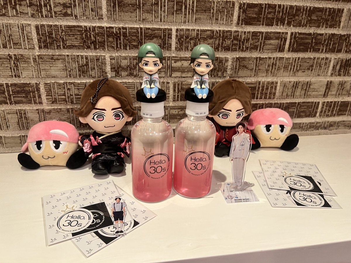 erip805's tweet photo. 望くん30歳本当に本当におめでとう🍾ようこそこちらへ💁‍♀️涙涙と悔しさと（笑）楽しさで胸がいっぱいでした🙂‍↕️
WESTube観ても思ったけど、望くんは本当に愛されている幸せ者だよう🥺さとみちゃんと30歳共にお祝いできて良かったあああぁ🥹❤️‍🔥ありがと〜〜〜それもこれも望くんがいてくれたから！！！ https://t.co/Tl5sh6tzvY