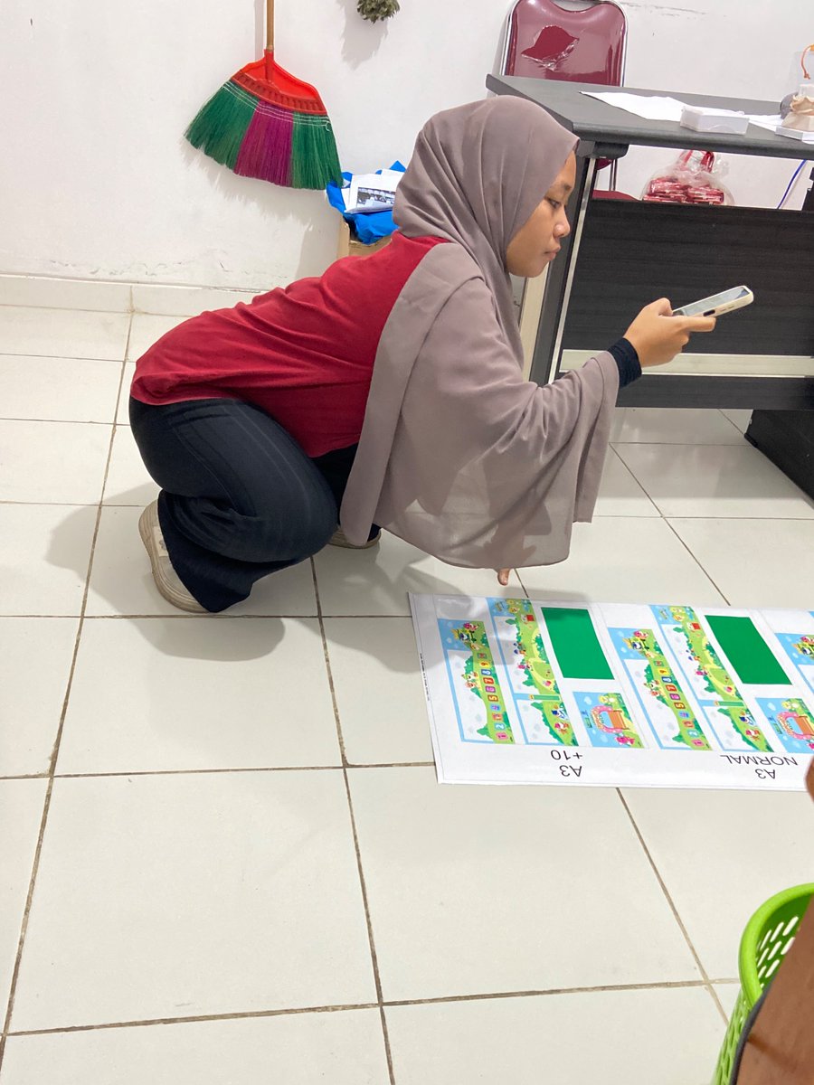 sopodito's tweet photo. manteb bener bokong mba anni 🤤
#hijabbugil #tobrut #bokong #semok #viral #annimuyassaroh #crott https://t.co/hsCyOXGHjm