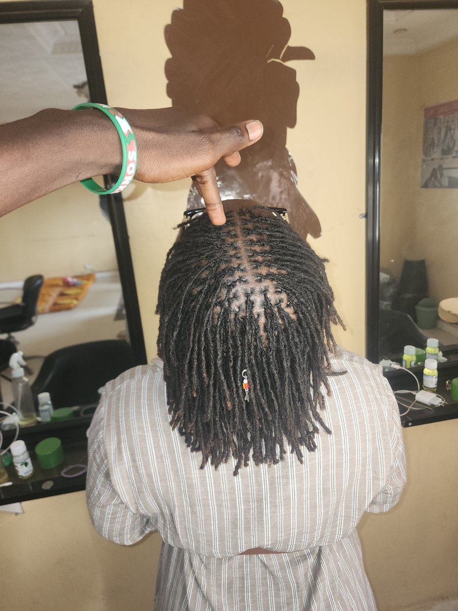 MYassalam_MG17's tweet photo. Hashtags :
#LocksOfLove #PontDesAmoureux #Cadenas #StreetArt #LoveLocks #Voyage #InstaMood
@thiongane_gaye...lo wax? https://t.co/QcpWl1ANlZ