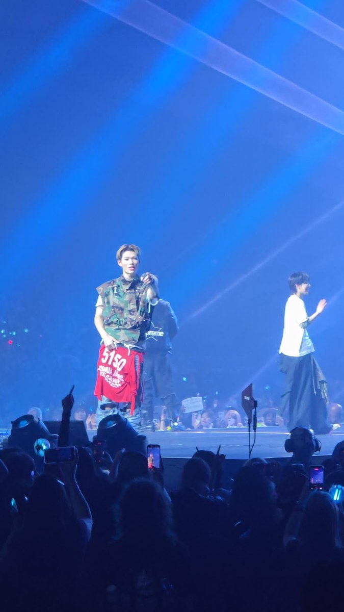 thisisforyun's tweet photo. I have been to many enhypen concerts and sat in all different places (floor. 100s, 200s, 500s) and ni-ki always seems to spot me. And its not because im special or anything like that, but he sees me because I am always dancing and having fun. He is always looking for engenes enjoying themselves.

Truly, the boys just want to see their fans having fun! For everyone going to Vegas, let's try to have as much fun as possible for the boys' last show!
