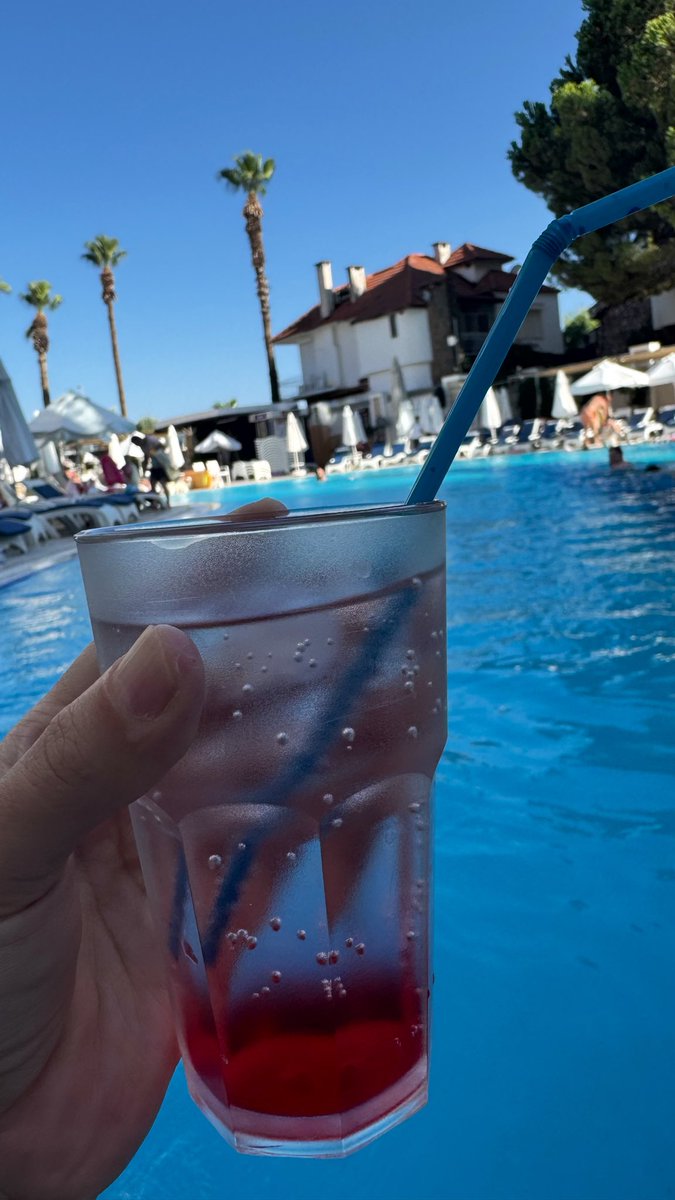ysaysee's tweet photo. Tatillendik…😁

#tatil #summer #deniz https://t.co/9Pvc9Tj1FT
