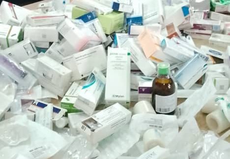 GHNordelo5's tweet photo. Una vez más, los #CDRCuba y el proyecto "A Cuba hay que quererla" entregamos al Hospital Pediátrico Provincial "Mártires de las Tunas" una donación de medicamentos e insumos, enviada por la Red de Solidaridad Canario Cubana. ¡Gracias, hermanos!
#Cuba #CubaNoSeRinde https://t.co/xqFP32NIdE