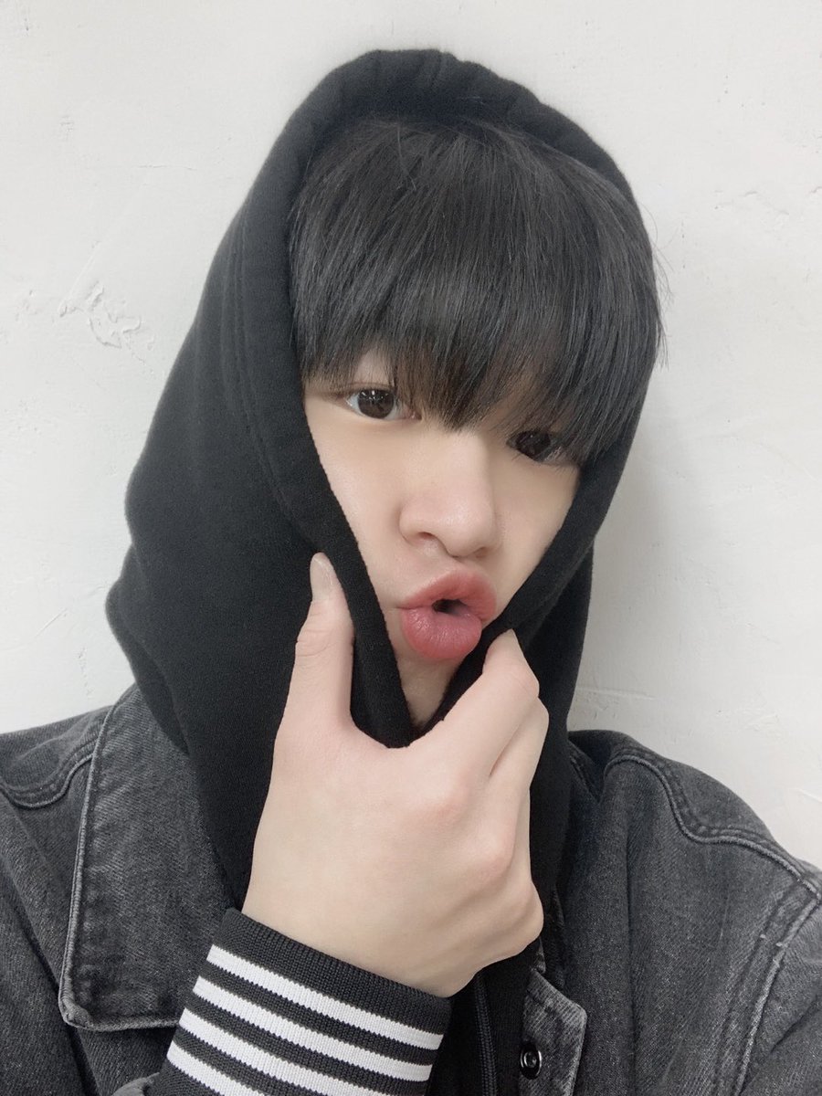 98ll14_'s tweet photo. 내가 쩰 조아하는 기요미 꽁꽁쓰 https://t.co/iRLyBIyOEK