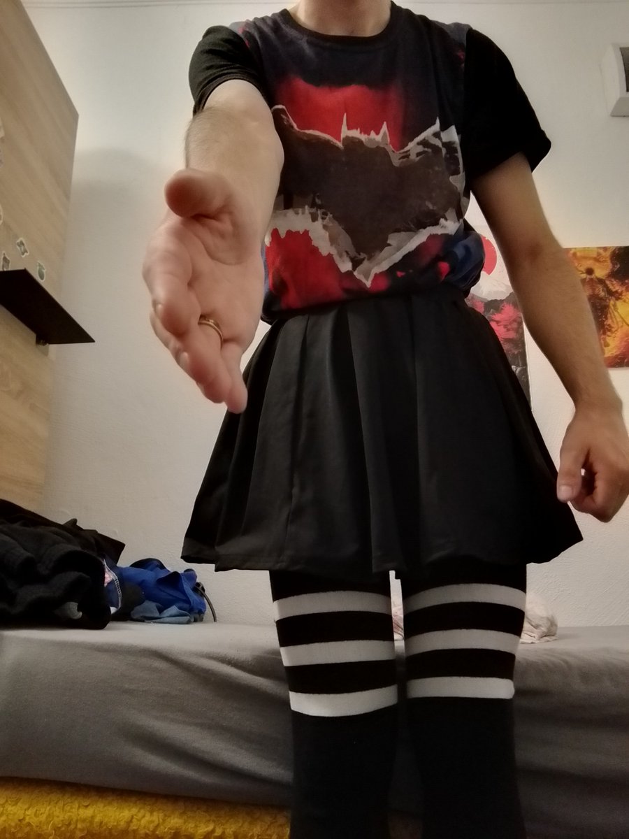 GoonManizob's tweet photo. Do you like kissing boys?

#femboy #cute #pose #fyp https://t.co/AHkqmPpOsF