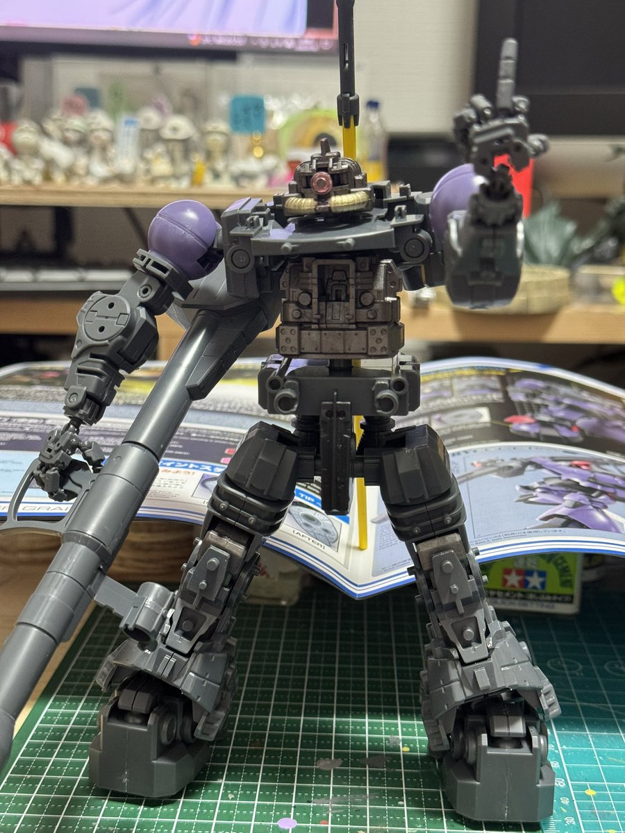 bz_k_178's tweet photo. ドムのフレーム組み完了
明日からはフレーム全バラし塗装 https://t.co/qNJeIRr5nE