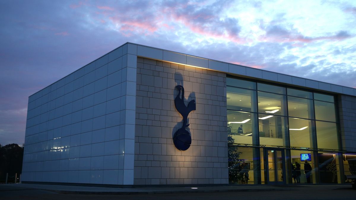 Hotspur Lane tweet media