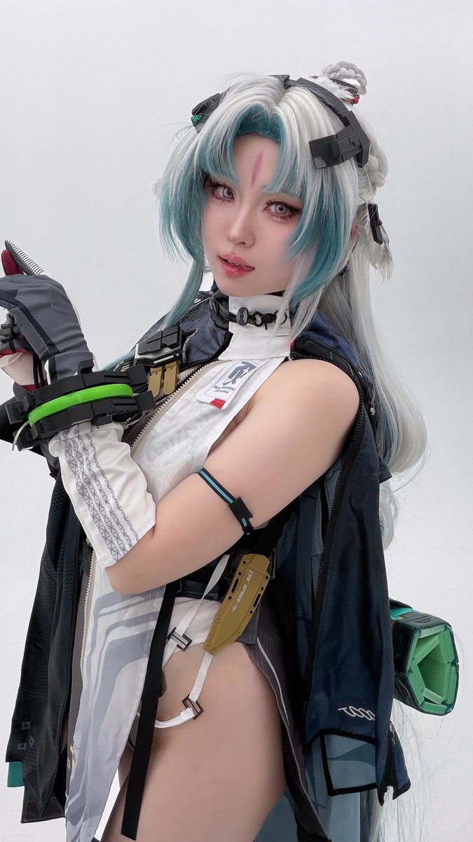 _coa_cos tweet picture