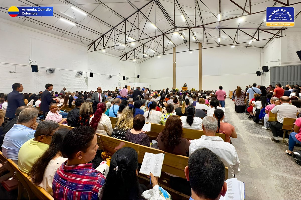 CGMJCIofficial's tweet photo. 🇨🇴 Photos: Opening of the Church on Calle 30 in Armenia, Colombia
https://t.co/goZZqUE9BB

The Calle 30 location opened in Armenia, Colombia, with about 700 believers in attendance. The brothers and sisters gave thanks to God, to Sr. Maria Luisa, and to the Board of Directors for this great blessing for the city. 
This new location will make it easier for many believers who previously struggled to attend regularly. 

Throughout the day, attendees filled every available space, showing joy and enthusiasm for the new location.