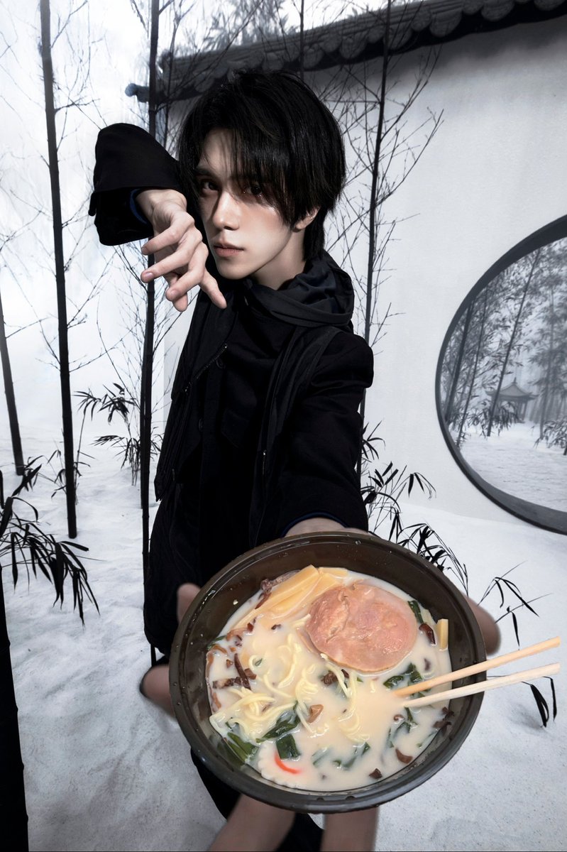 289film's tweet photo. he LOVES ramen https://t.co/NaWLnE3ix8