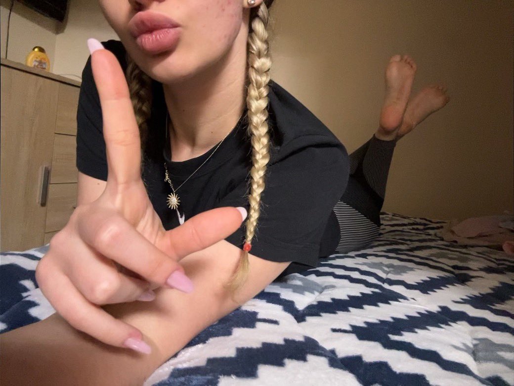 Weak4abby's tweet photo. If this is the first page like this you’ve followed just know there’s no going back from here

Findom Ausfindom Melbfindom Findomaustralia Feet Humiliation Blackmail Slave Simp Cuck HumanATM Paypig Cashcow Sissy Drain FreeTask https://t.co/wB6Xzhqpye