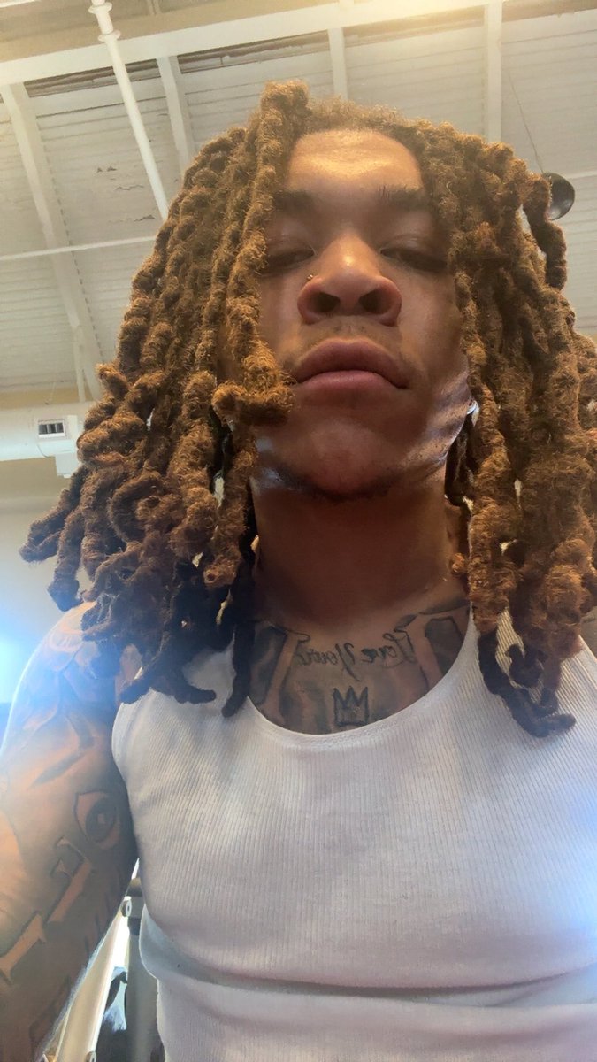 tswagx's tweet photo. the beauty of locs https://t.co/iPaB3VSqrW