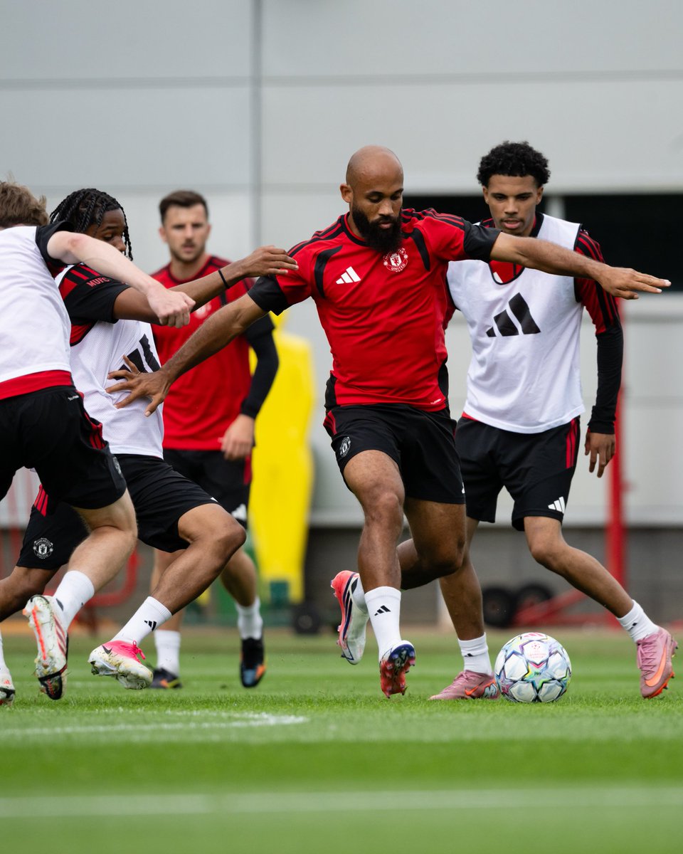 KekNze's tweet photo. Once I see Manchester United in your bio, I automatically become friends with you 💖 https://t.co/UxAXMzuAu6