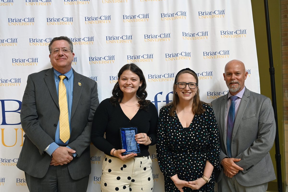 briar_cliff's tweet photo. Meet the 2026 Step Up &amp; Stand Out Award recipients! 🏆

The Landmark Leader of the Year Award is given to a BCU student who has consistently demonstrated exceptional involvement in campus life. Congratulations to Kristen Santos (not pictured) and Ryann Coughlin! https://t.co/pq7AiC9YZO