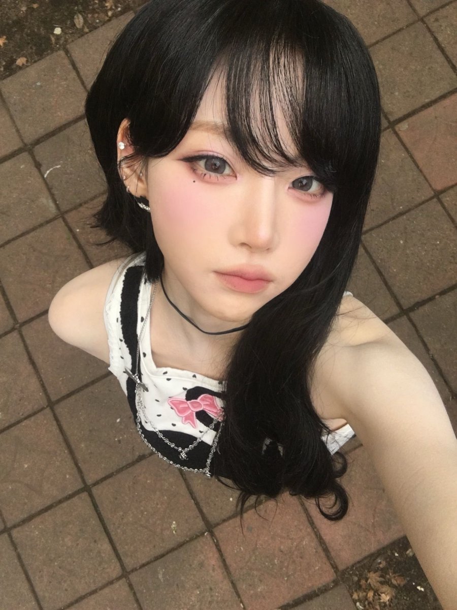 nakygrad's tweet photo. 260731 코스모톡 김나경🐈‍⬛
#트리플에스 #tripleS #김나경 #nakyoung https://t.co/IXblWk3yU3