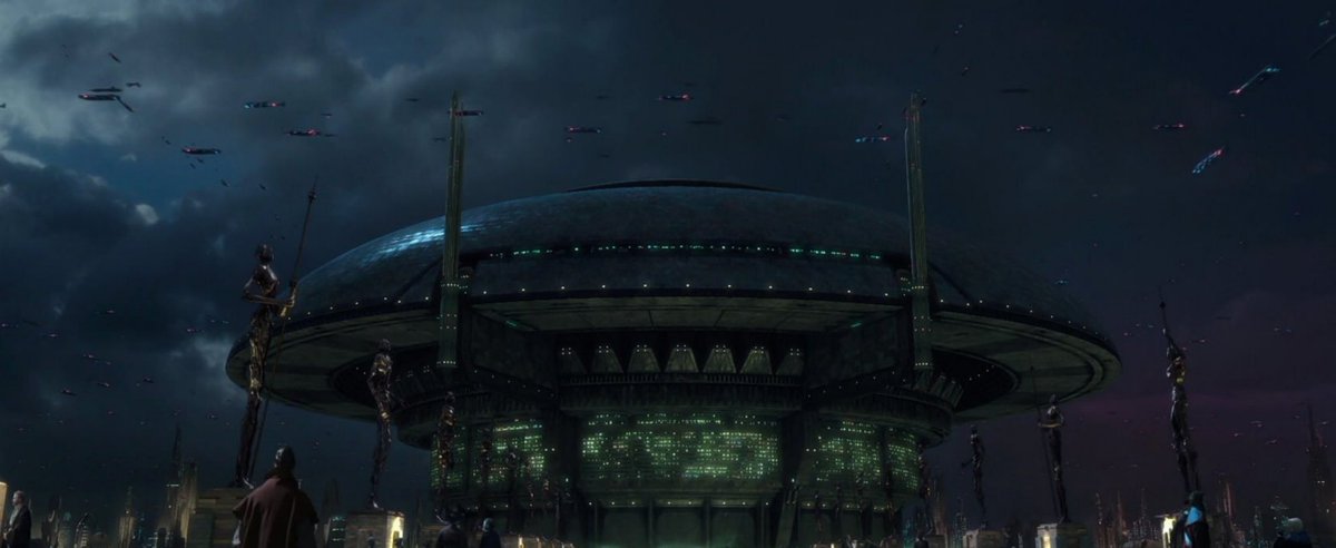 AlanIssacE's tweet photo. La Rotonda del Senado de noche en AOTC vs Andor S2 🌌🏛️✨

Aunque la imagen de Andor está invertida por el reflejo en el agua, es increíble notar cómo añadieron detalles nuevos a la arquitectura 👀🔥 https://t.co/tb1vxH8QwD