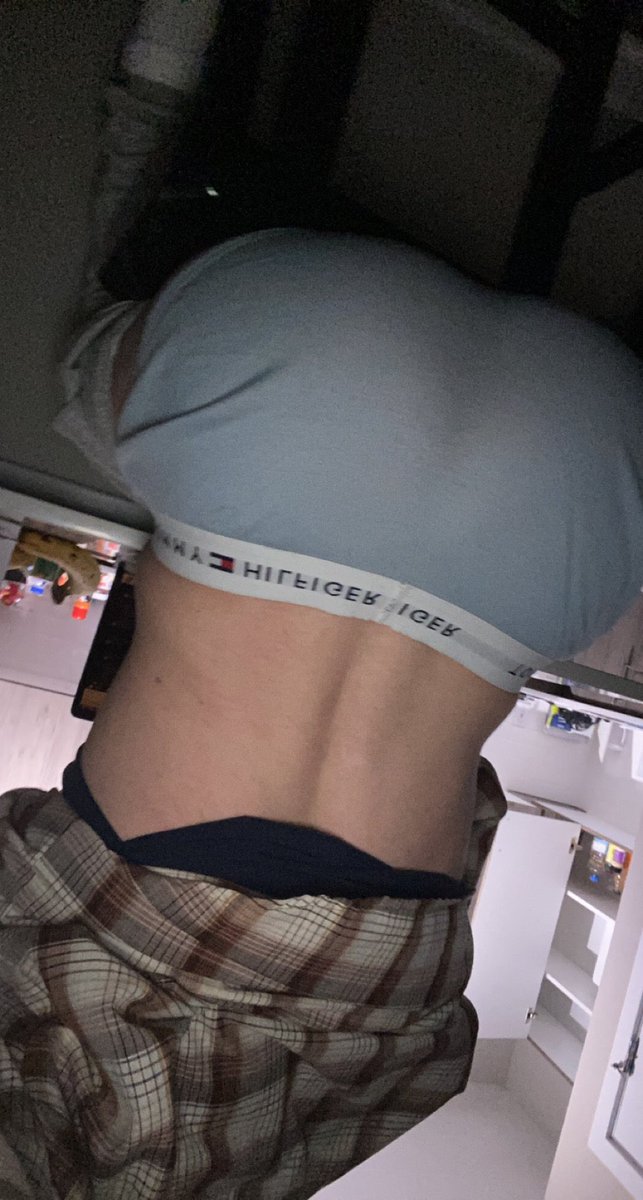 WAThroatGoat's tweet photo. Really need my ass ate😩💦 https://t.co/SEy1RxI1hq