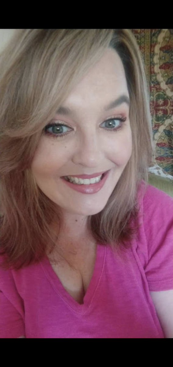 jokersrw1ld's tweet photo. @Cassandra056597 @ExposureDom_ This is Terry, and this is her hairy fuck hole . When she’s not spreading her hairy snatch, she works as a nurse. I figured somebody might enjoy looking at her so here she is of course she is unaware that her hairy fuck box is on your screen. https://t.co/77wWFoNIDZ