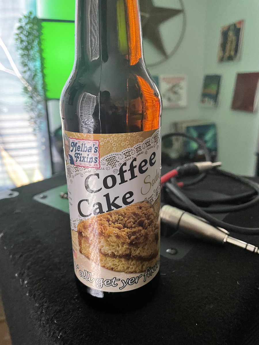 issa_____'s tweet photo. Recovering from yesterday’s fiasco. Found the gem at Hmart 😋 https://t.co/Z3ziL3vbDP
