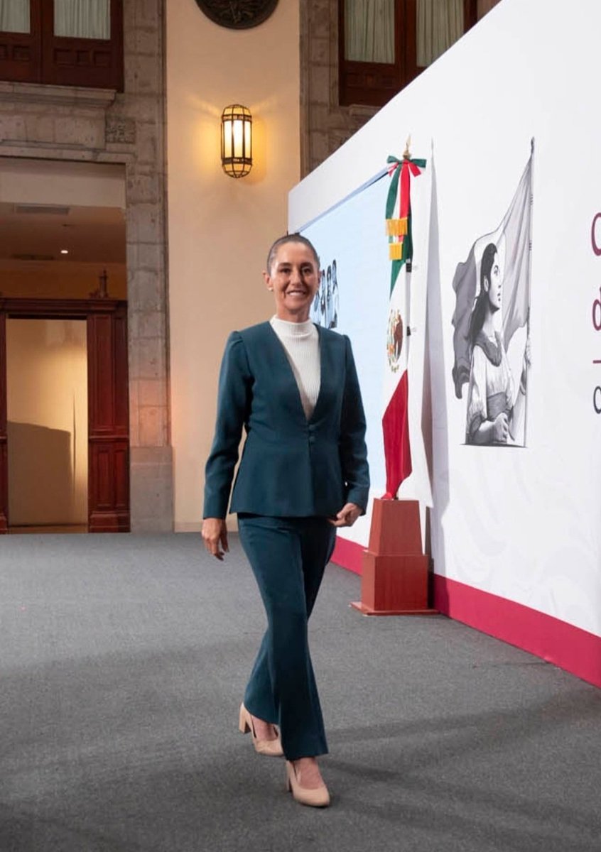 La_Coyol_Alix's tweet photo. Mi Presidenta, envidia del mundo ❤️ https://t.co/i8iBVbzsEj