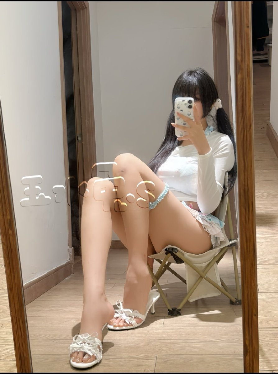 RiverNorthLM's tweet photo. Day 18
诶呀呀，怎么越看越感觉妈妈好看呢❤️ https://t.co/TfrgMjuFmJ