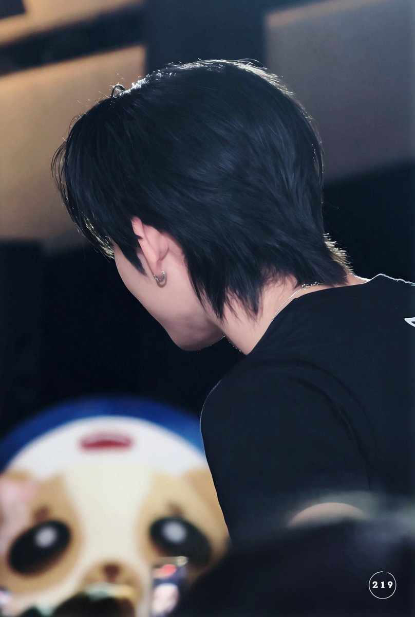 kunnu_night's tweet photo. คนโสดใส่ต่างหูกันยังไงหรอคะ พอดีคนมีคู่ เค้าแบ่งกันใส่คนละข้างค่ะ 🤭🤭🤭

WILLIAMEST WESLEY SPIDEY 

#SFxWilliamEstWesley
#WilliamEst #Wesley https://t.co/k03jTIbKiI
