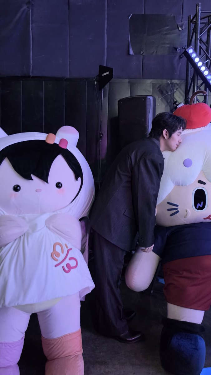 any_GMMTV's tweet photo. พ่กเราสามเหมียวทำด้ายดีมุ้ยงับ คัยดูแน้วบ้างง้าบ

#TPOPSTAGExNANON #ANY #NILKNHAKE https://t.co/fbwHVA2qrk